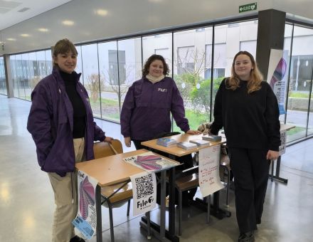 L'équipe de File7 au lycée Emilie du Chatelet